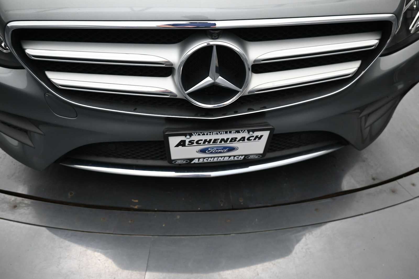 2019 Mercedes-Benz E 300 E 300