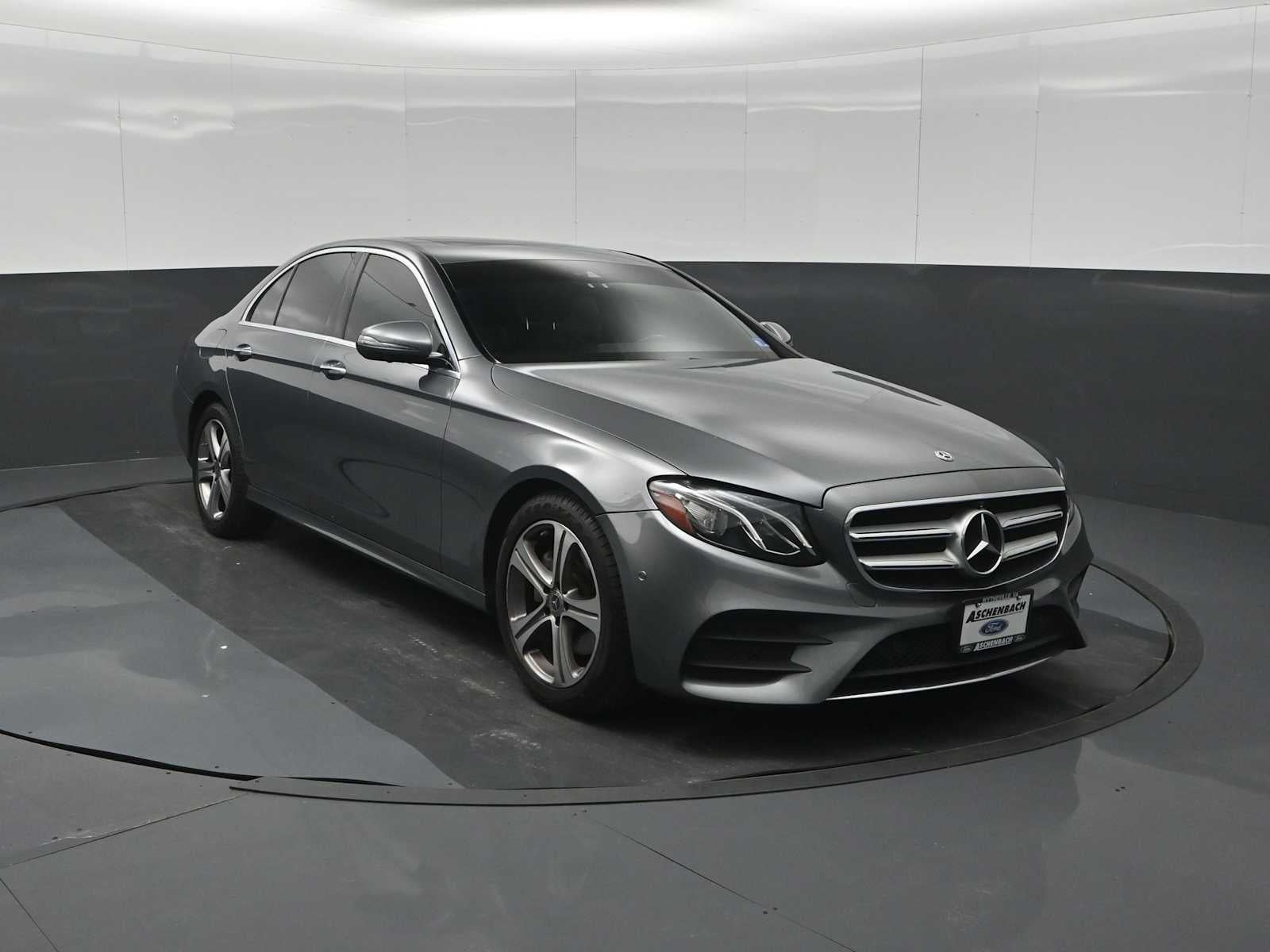 2019 Mercedes-Benz E 300 E 300