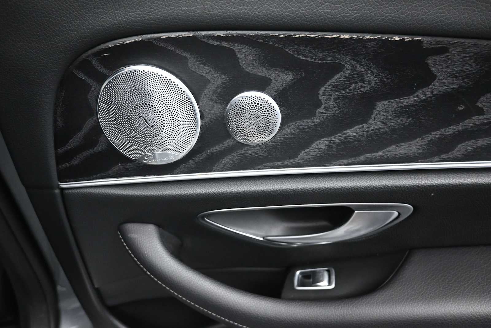 2019 Mercedes-Benz E 300 E 300