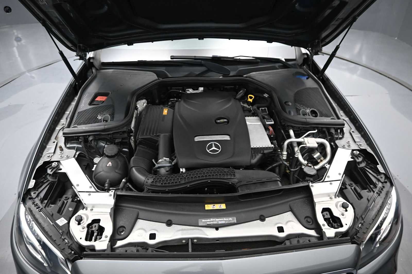 2019 Mercedes-Benz E 300 E 300