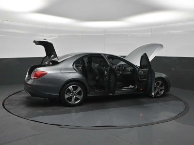 2019 Mercedes-Benz E 300 E 300