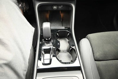 2023 Volvo XC40 Plus Dark Theme