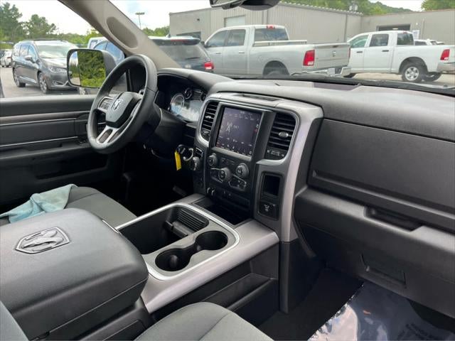 2023 RAM 1500 Classic SLT Crew Cab 4x4 5'7' Box