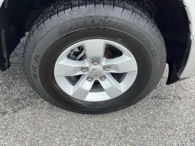 2023 RAM 1500 Classic SLT Crew Cab 4x4 5'7' Box