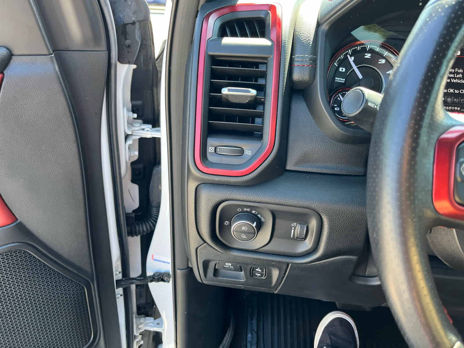 2022 RAM 1500 Rebel Crew Cab 4x4 5'7' Box