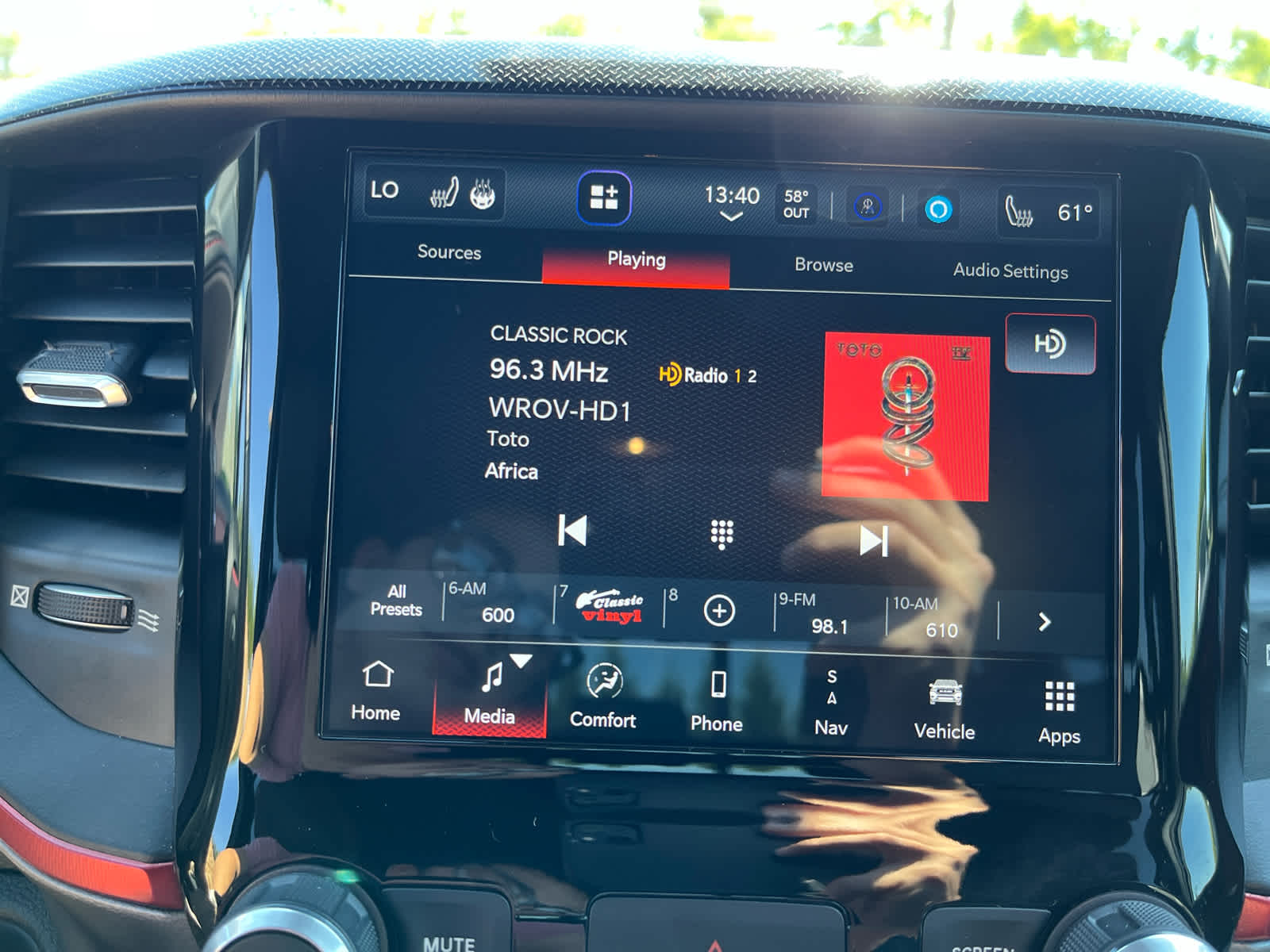 2022 RAM 1500 Rebel Crew Cab 4x4 5'7' Box