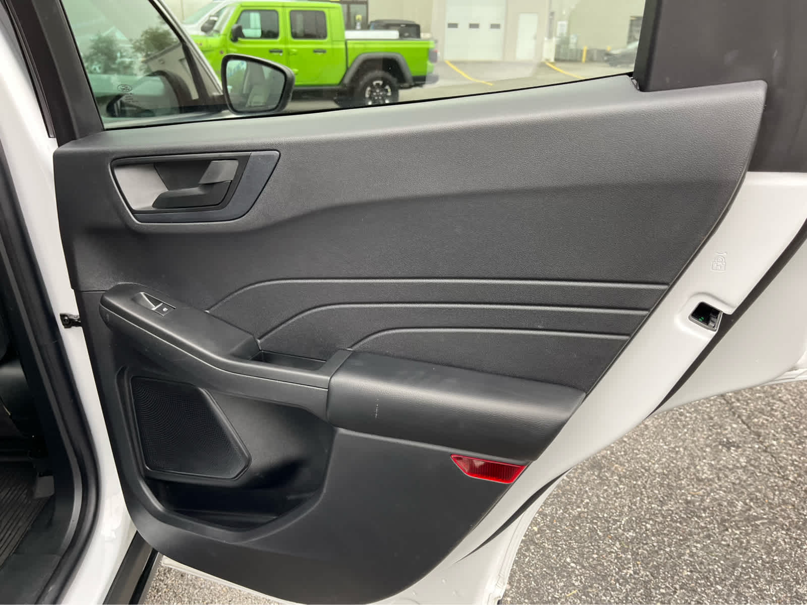 2022 Ford Escape SE Hybrid