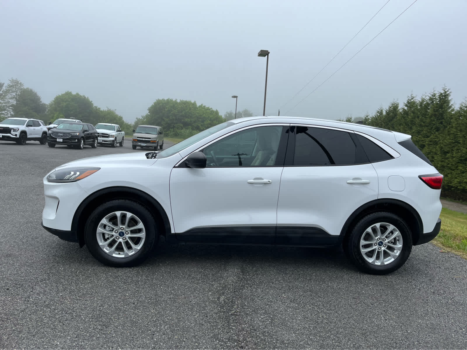 2022 Ford Escape SE Hybrid