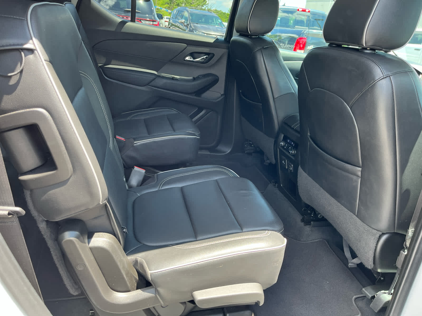 2021 Chevrolet Traverse AWD High Country