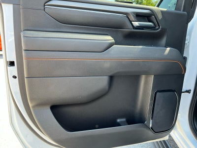 2025 GMC Sierra 2500HD 4WD Crew Cab Standard Bed AT4