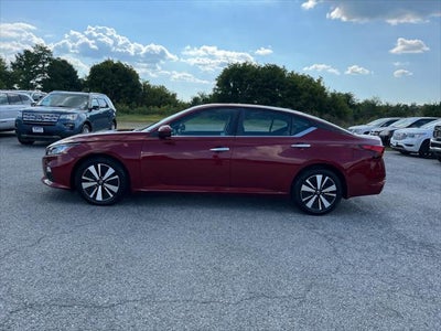 2022 Nissan Altima SV FWD
