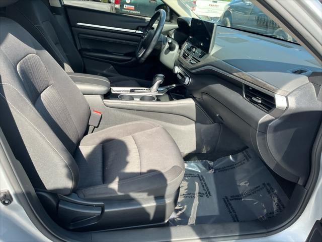 2023 Nissan Altima SV FWD