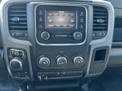 2022 RAM 1500 Classic Tradesman Crew Cab 4x4 5'7' Box