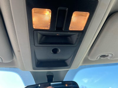 2022 RAM 1500 Classic Tradesman Crew Cab 4x4 5'7' Box