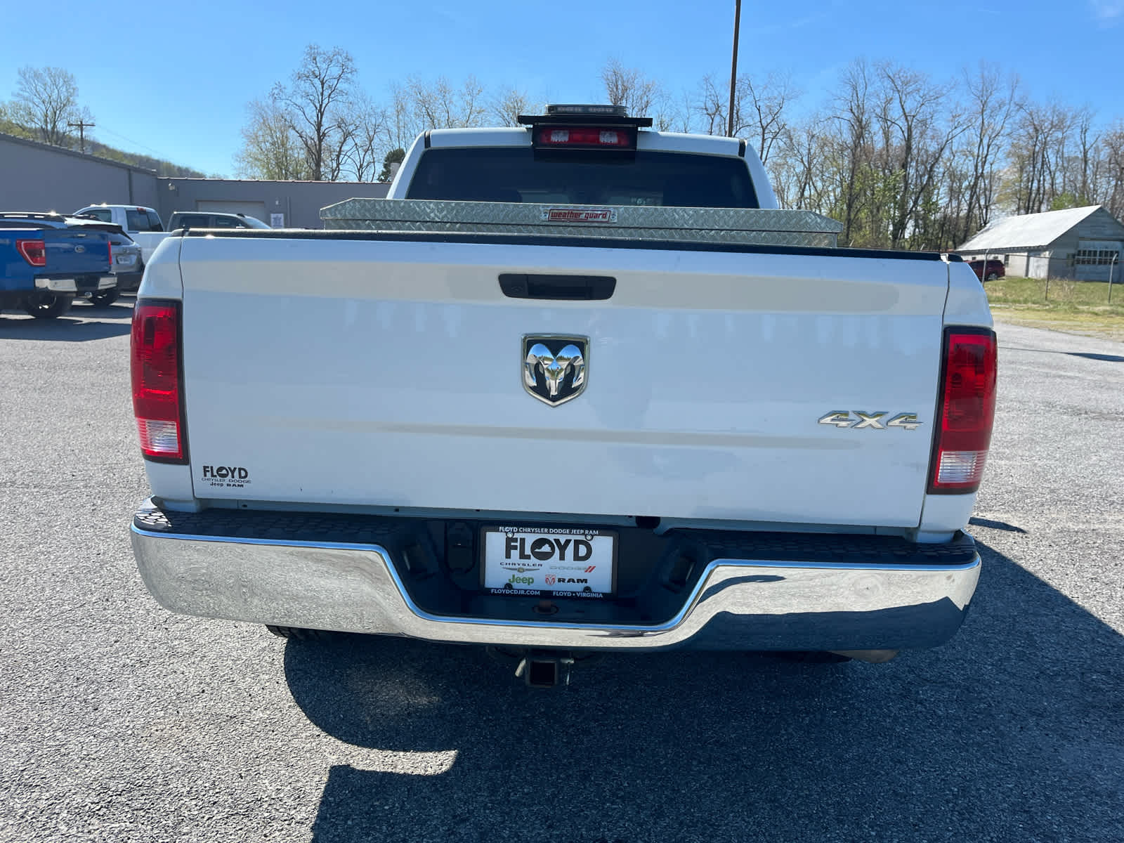 2022 RAM 1500 Classic Tradesman Crew Cab 4x4 5'7' Box