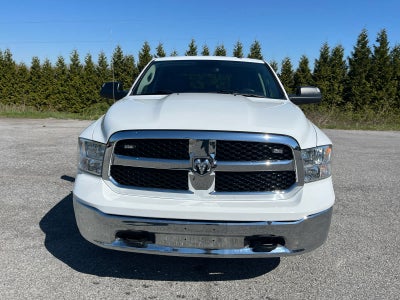 2022 RAM 1500 Classic Tradesman Crew Cab 4x4 5'7' Box