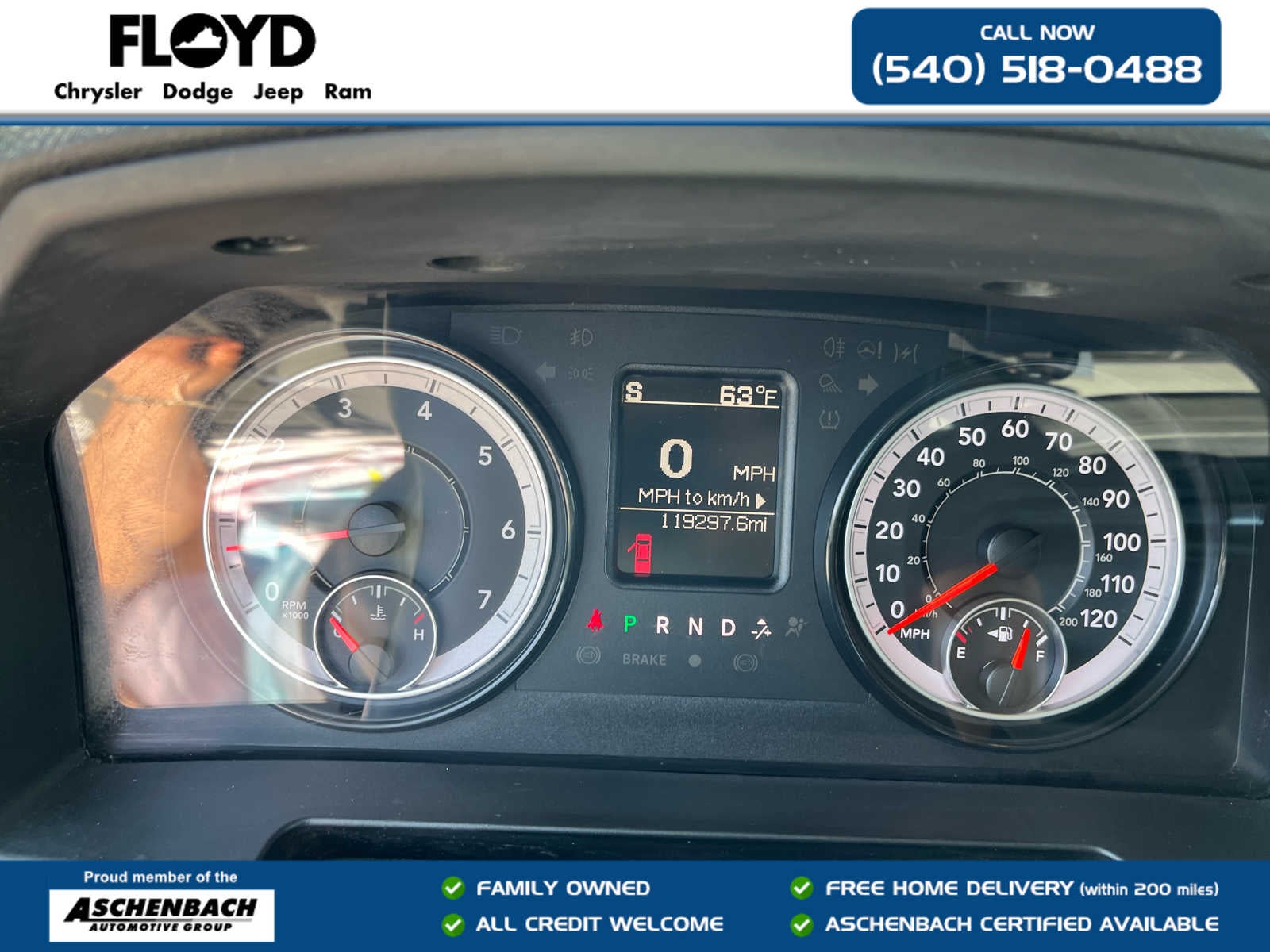 2022 RAM 1500 Classic Tradesman Crew Cab 4x4 5'7' Box