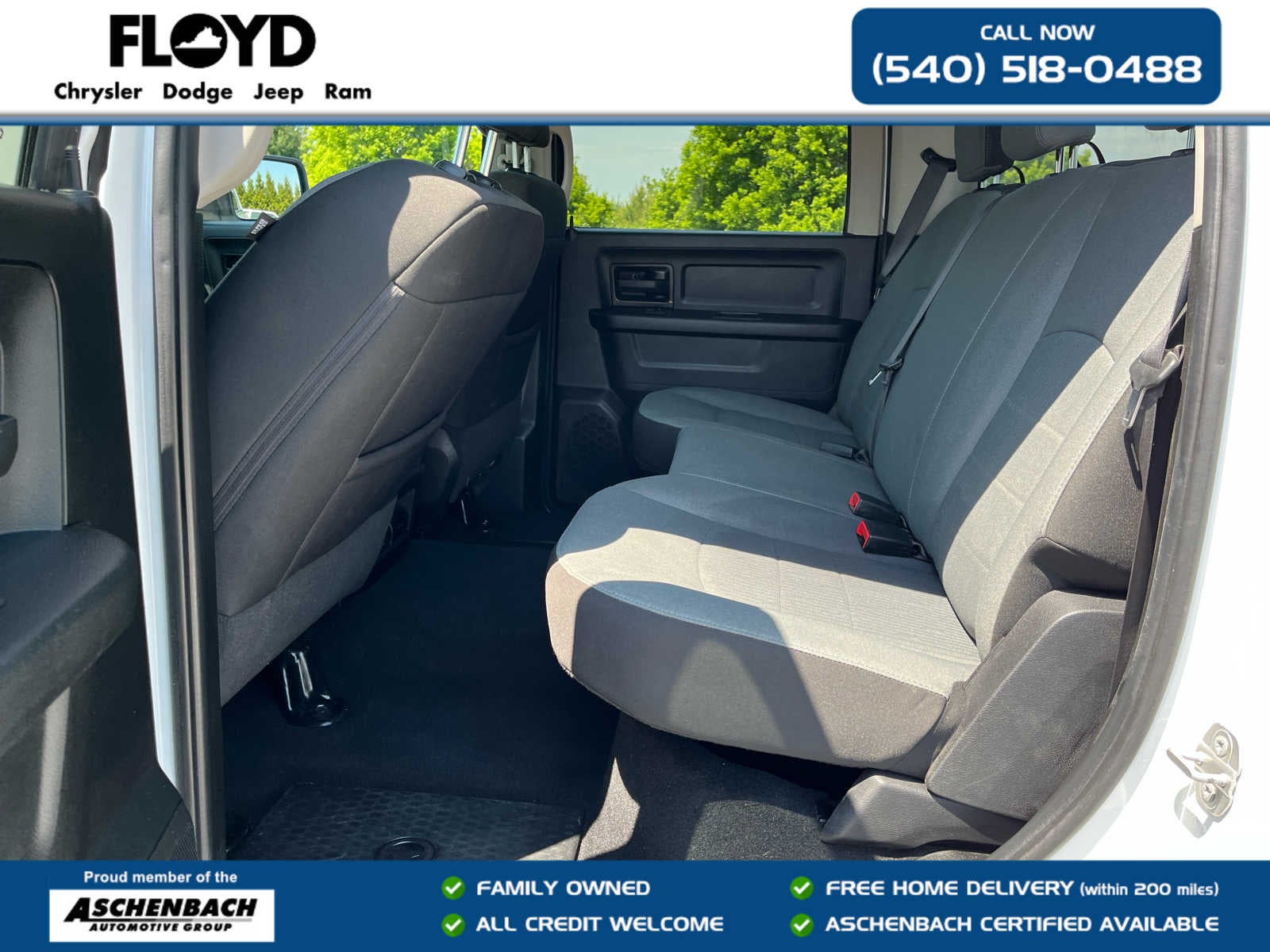 2022 RAM 1500 Classic Tradesman Crew Cab 4x4 5'7' Box
