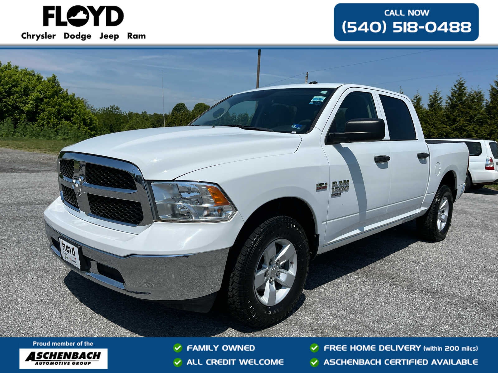 2022 RAM 1500 Classic Tradesman Crew Cab 4x4 5'7' Box