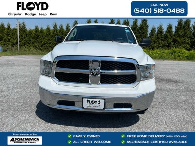 2022 RAM 1500 Classic Tradesman Crew Cab 4x4 5'7' Box