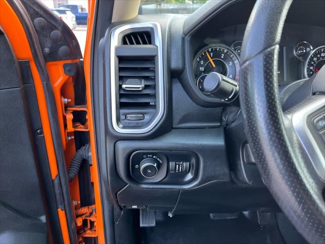 2019 RAM 2500 Big Horn Crew Cab 4x4 6'4' Box