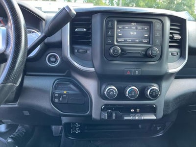 2019 RAM 2500 Big Horn Crew Cab 4x4 6'4' Box