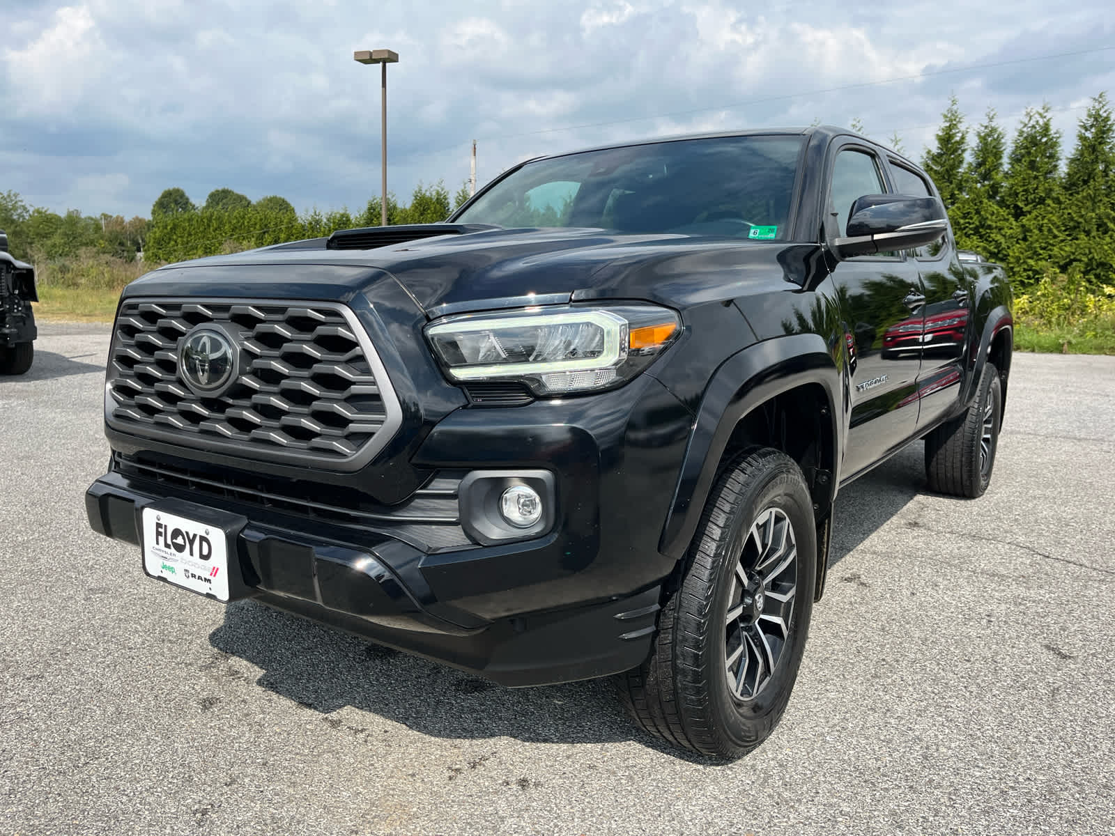 2022 Toyota Tacoma TRD Sport
