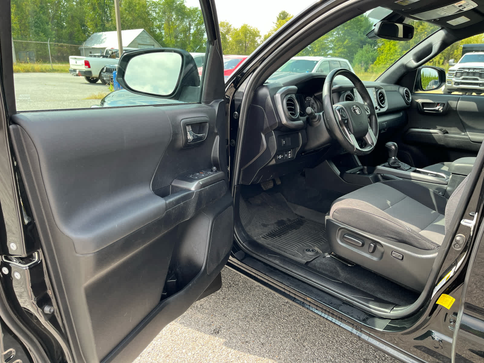 2022 Toyota Tacoma TRD Sport