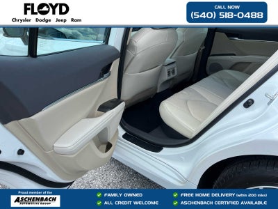 2024 Toyota Camry Hybrid XLE