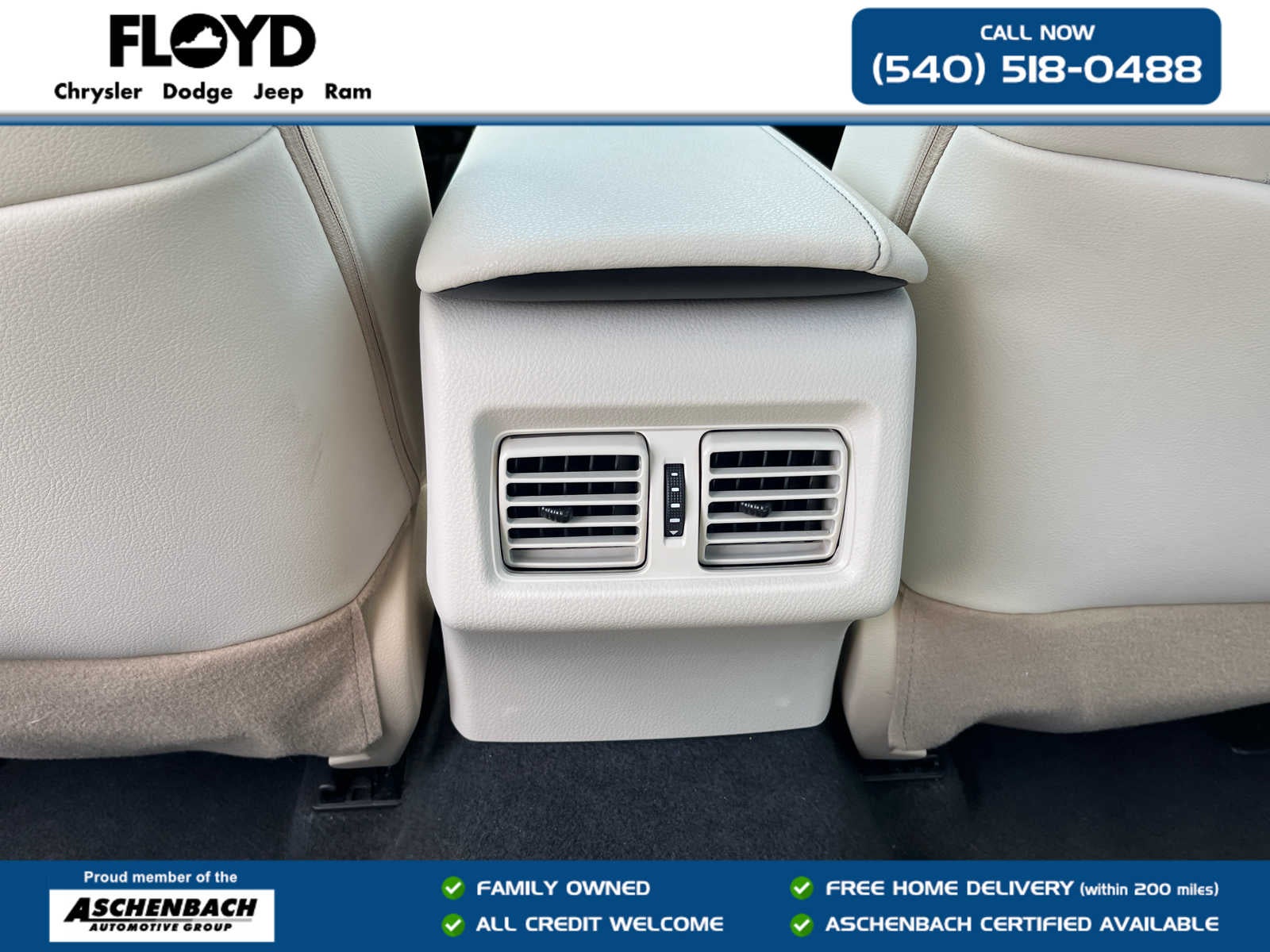 2024 Toyota Camry Hybrid XLE