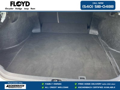 2024 Toyota Camry Hybrid XLE