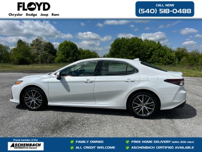 2024 Toyota Camry Hybrid XLE