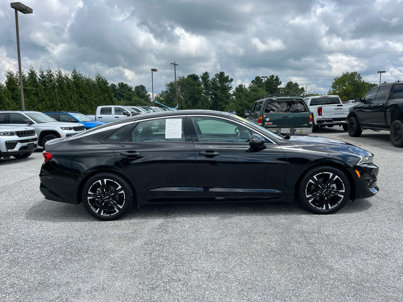 2022 Kia K5 GT-Line