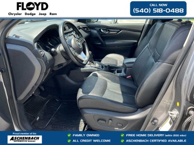 2022 Nissan Rogue Sport SL AWD Xtronic CVT