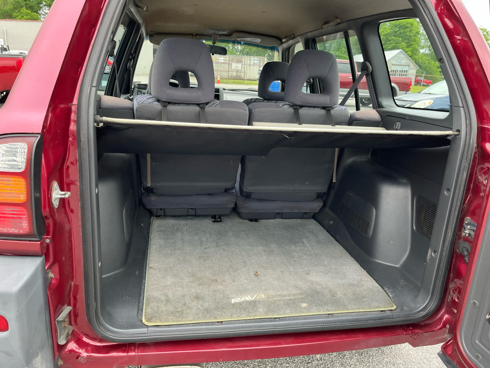 1999 Toyota RAV4 Base