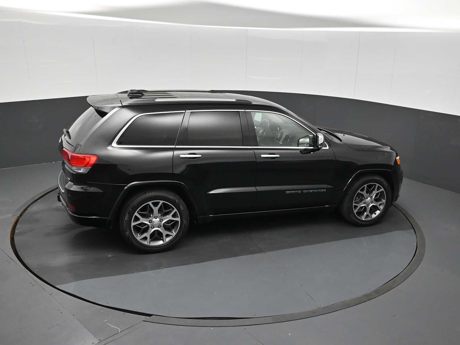 2020 Jeep Grand Cherokee Overland