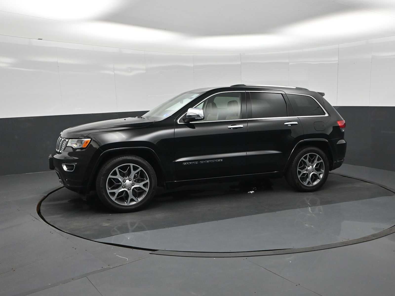 2020 Jeep Grand Cherokee Overland