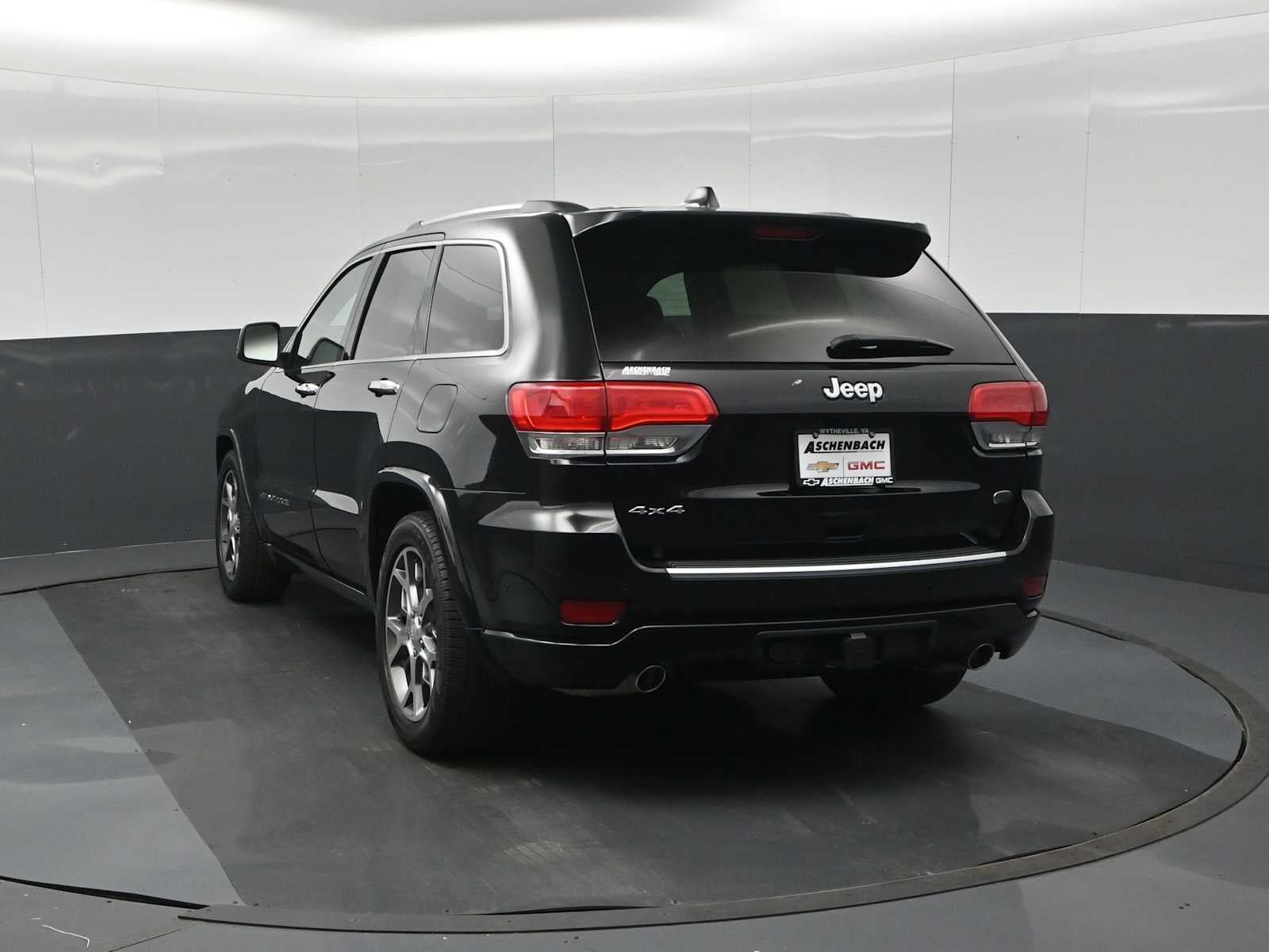 2020 Jeep Grand Cherokee Overland