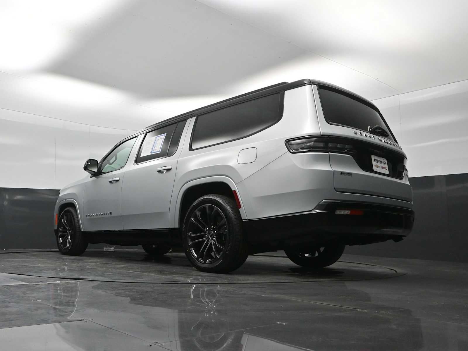 2024 Jeep Grand Wagoneer L Series II