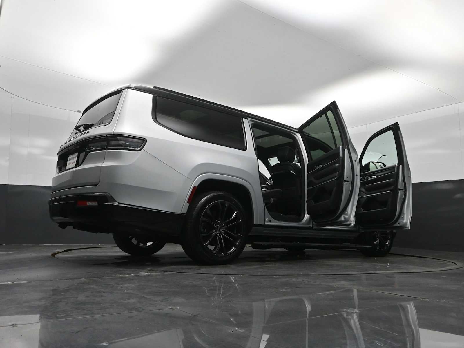 2024 Jeep Grand Wagoneer L Series II