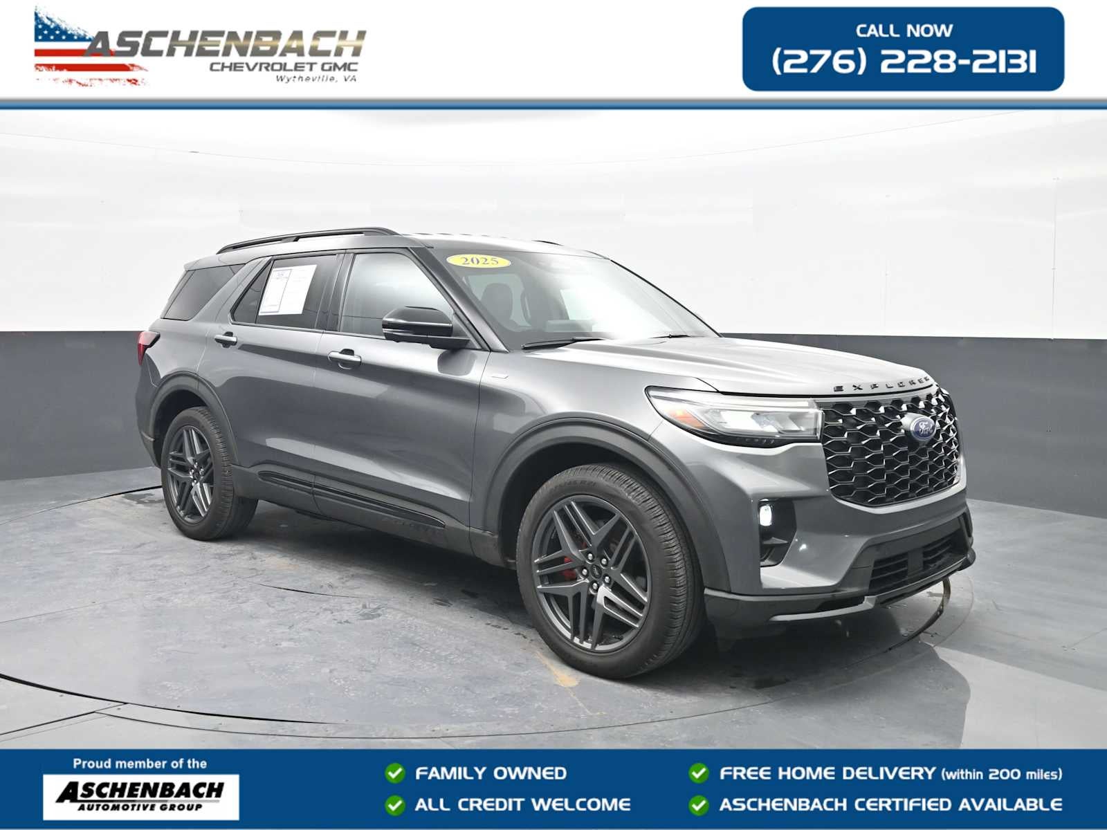 2025 Ford Explorer ST-Line