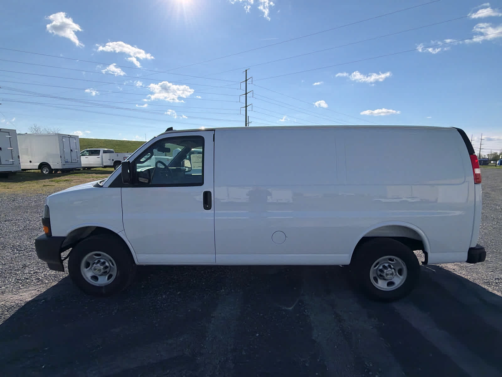 2025 Chevrolet Express Cargo WT