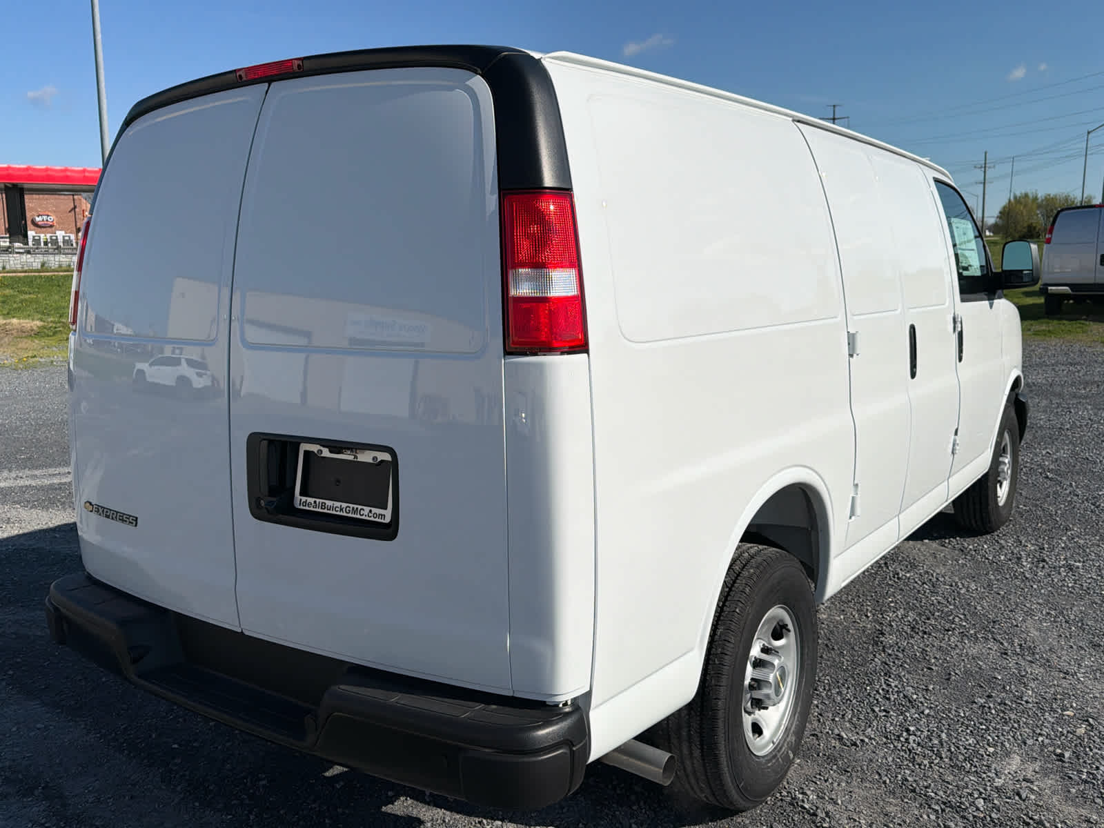 2025 Chevrolet Express Cargo WT