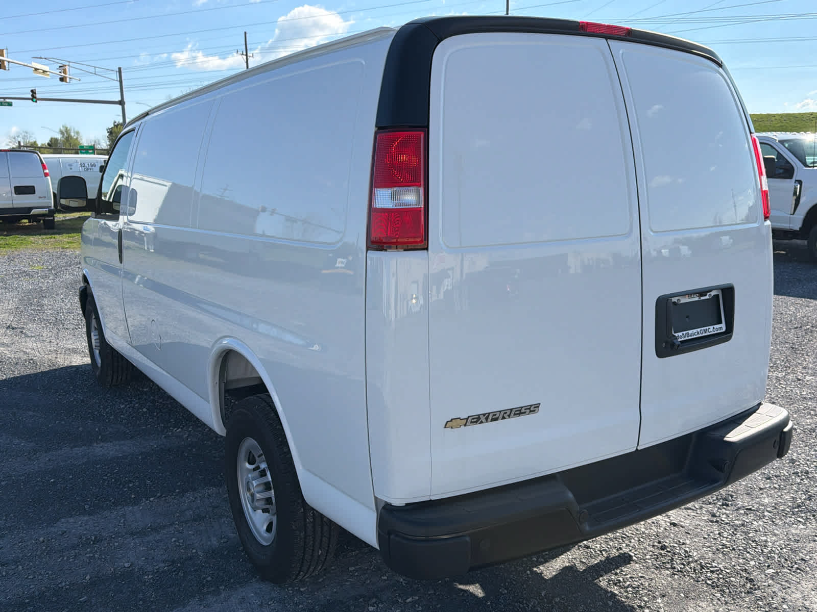 2025 Chevrolet Express Cargo WT