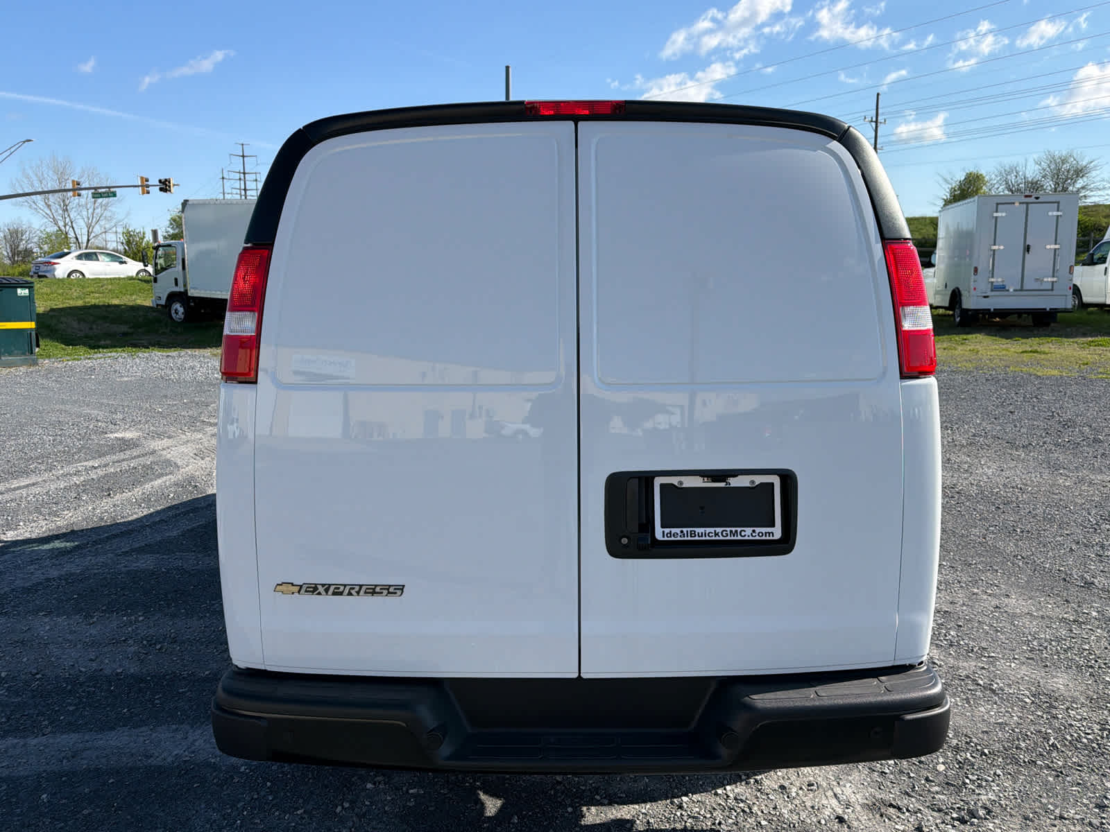 2025 Chevrolet Express Cargo WT