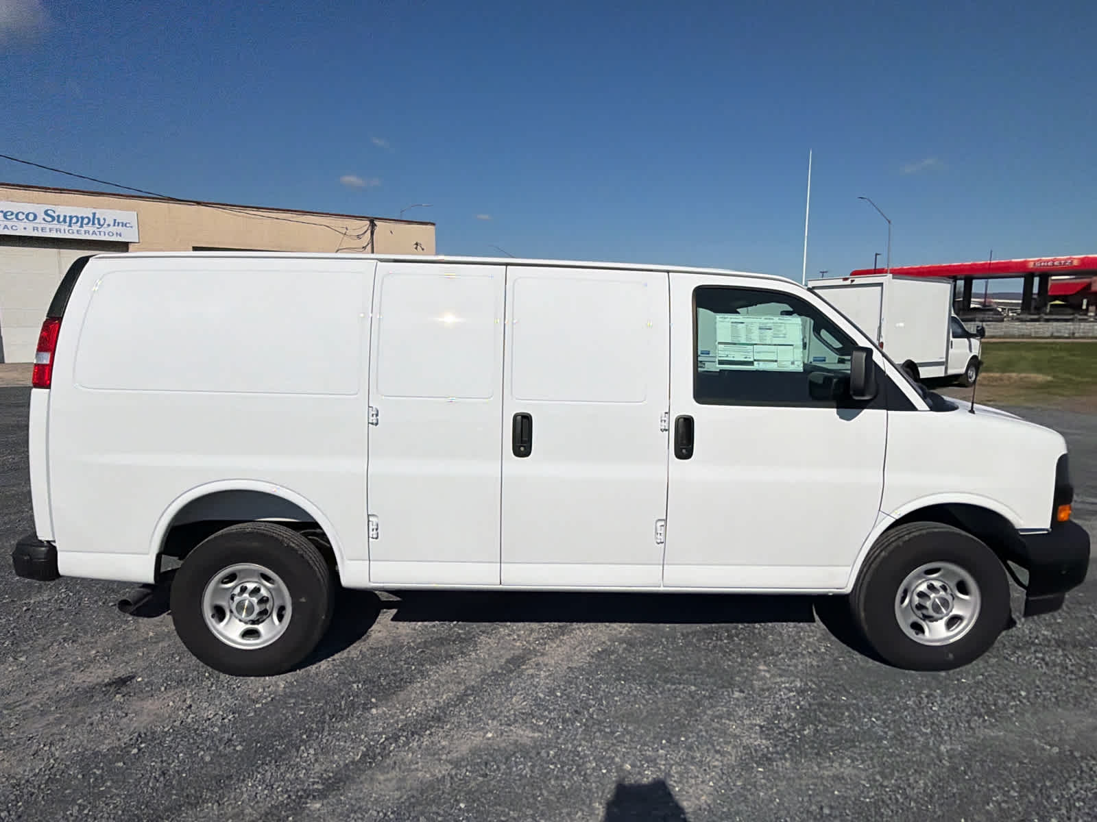 2025 Chevrolet Express Cargo WT
