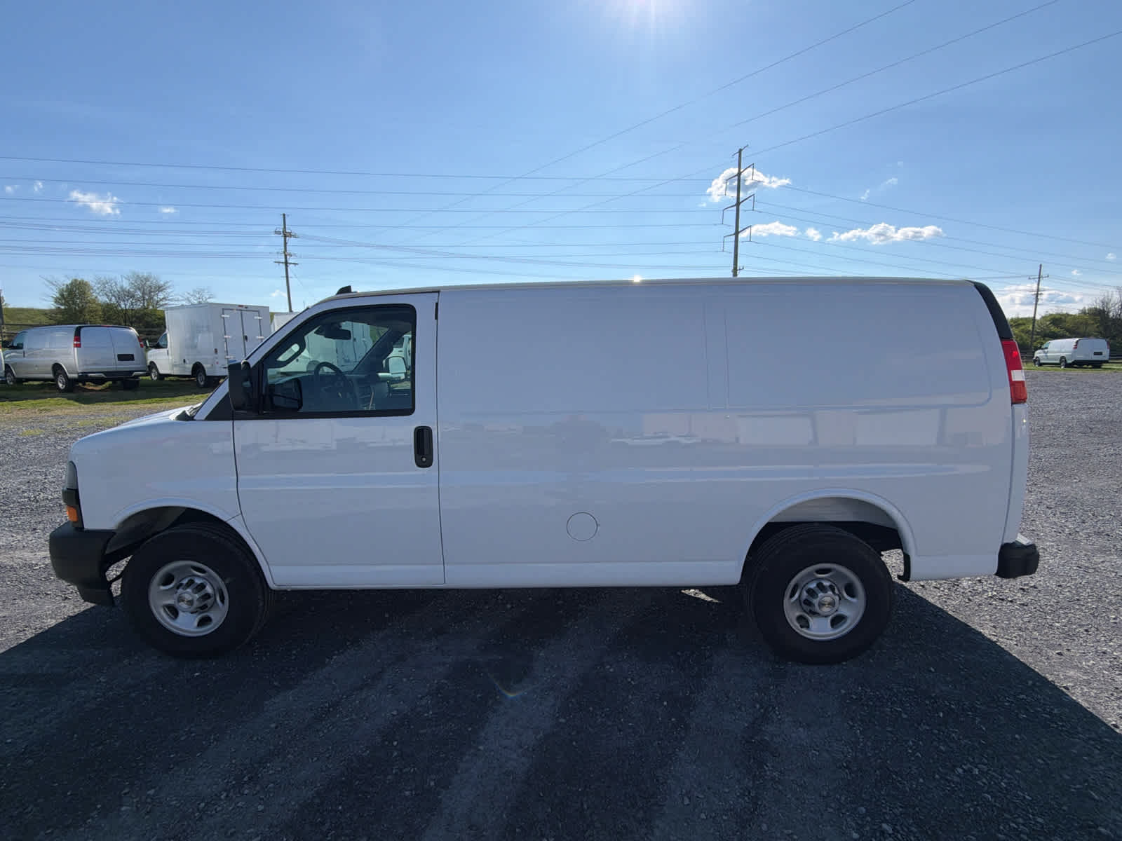 2025 Chevrolet Express Cargo WT