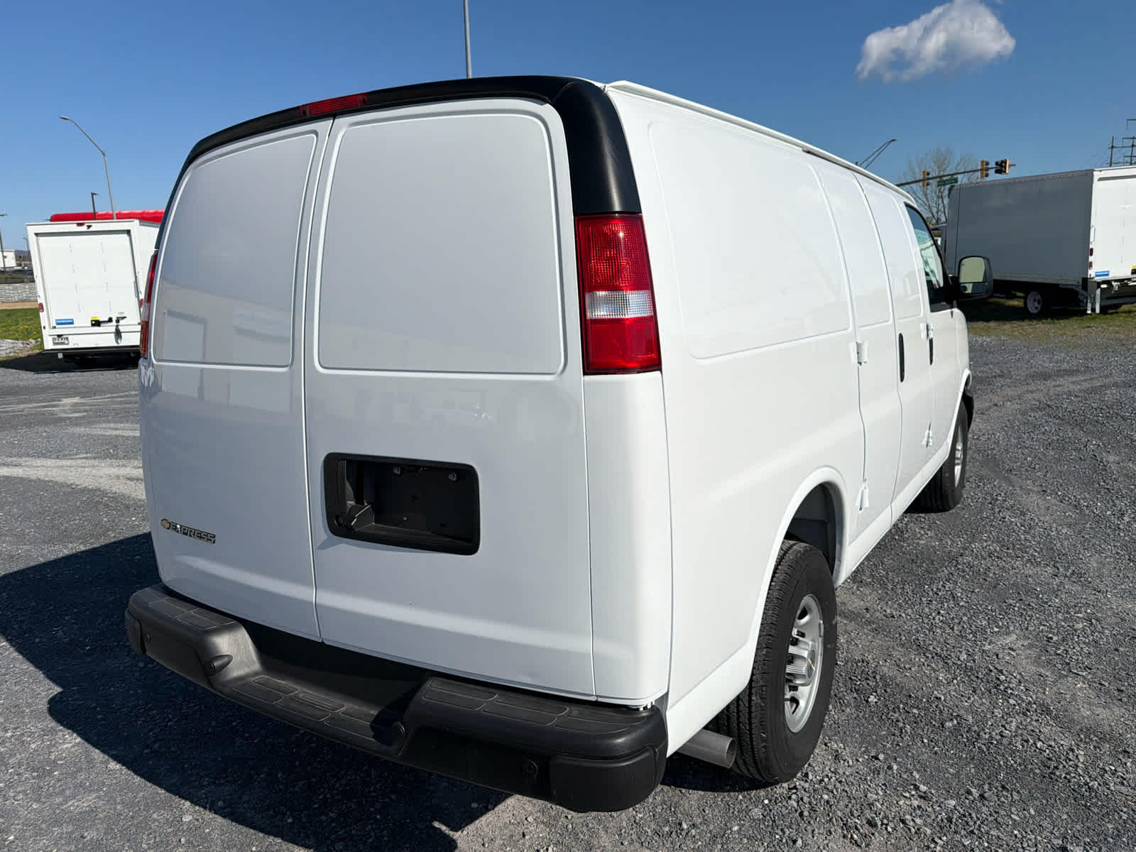 2025 Chevrolet Express Cargo WT