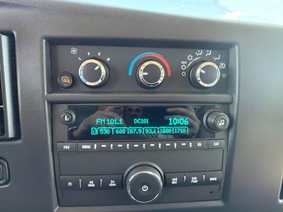 2026 Chevrolet Express Cargo WT
