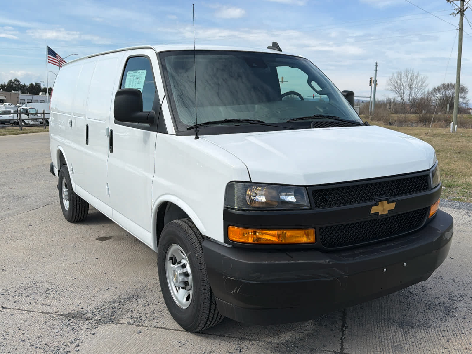 2025 Chevrolet Express Cargo WT